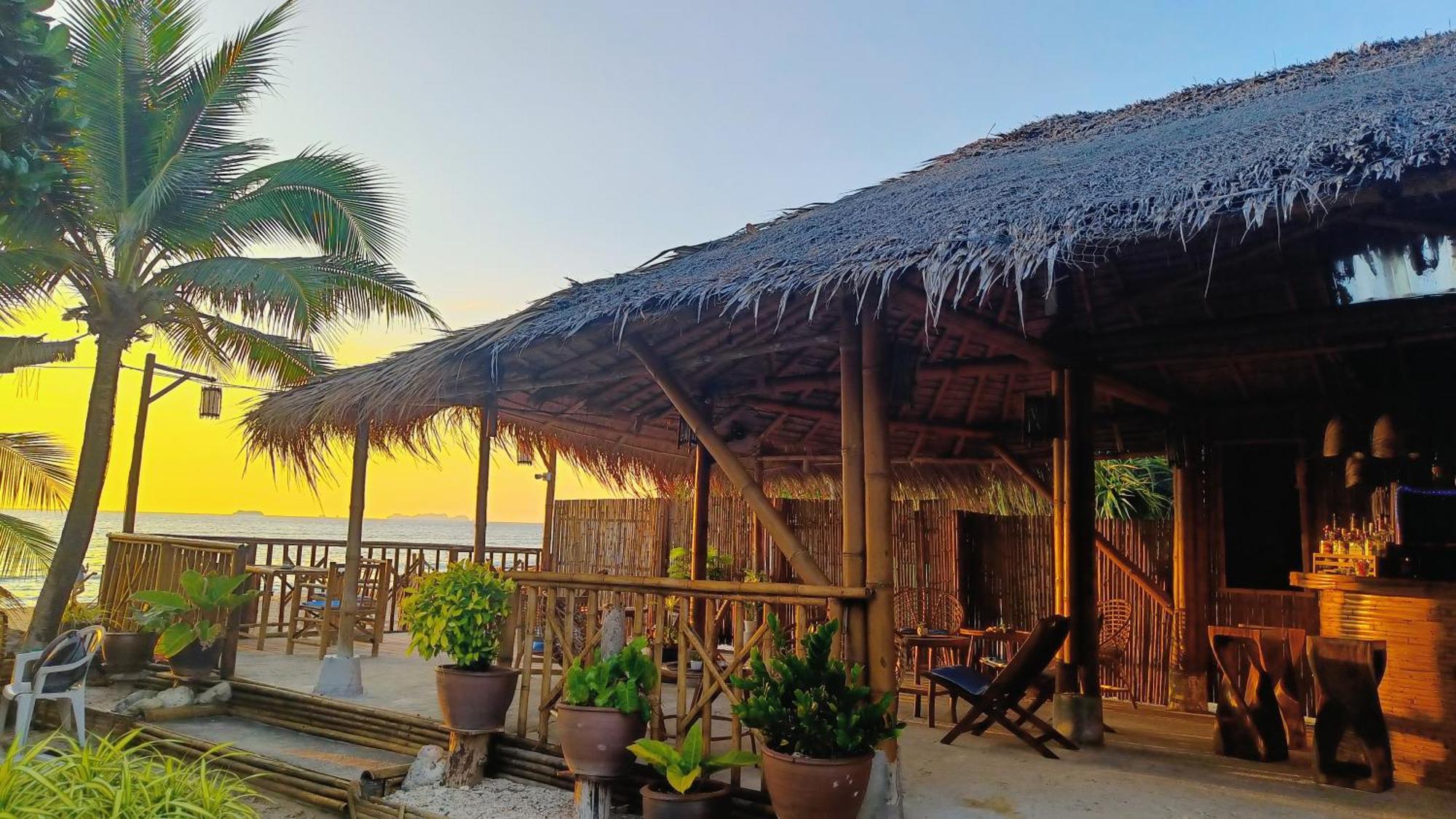 The Lazy Lodge Ko Lanta Exteriör bild